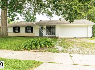6718 Raintree Rd, Fort Wayne, IN 46825