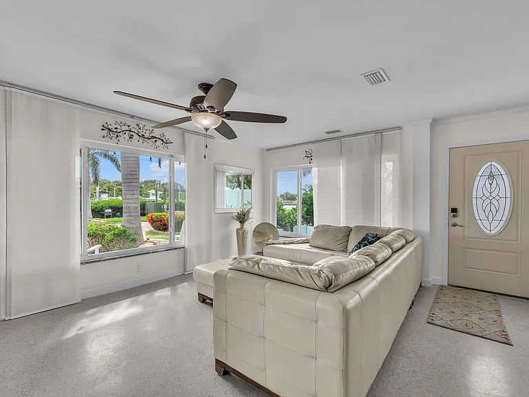 3111 Maritana Dr — Photo 16