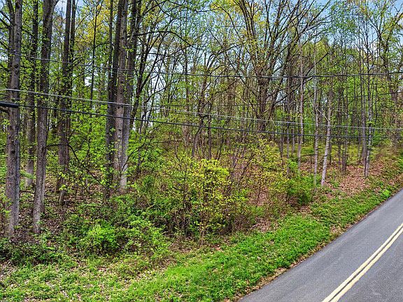 5th image of 184 Long Lane Rd