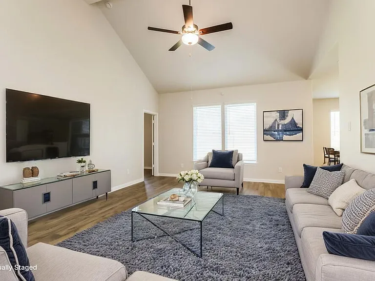 405 San Miguel Creek Dr — Photo 3