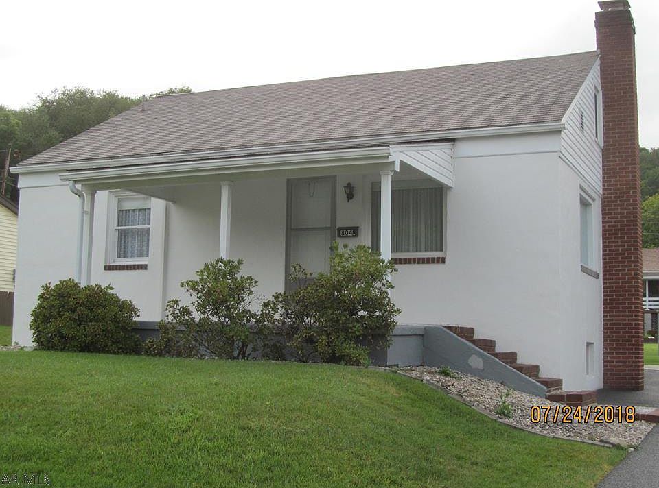 1st image of 804 Echo Vale Dr