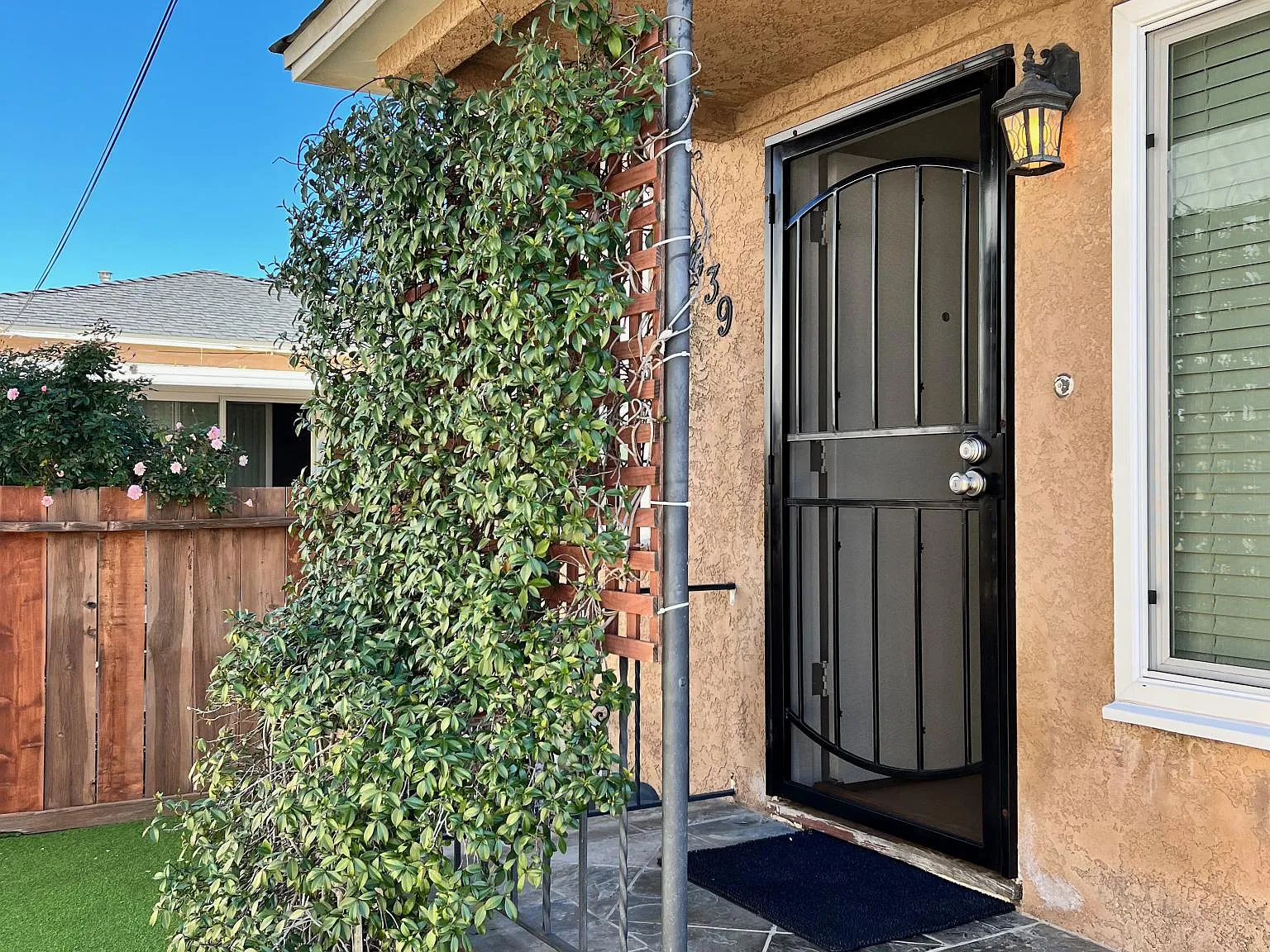 1 bed, 700 sqft, $1,825 — Photo 1