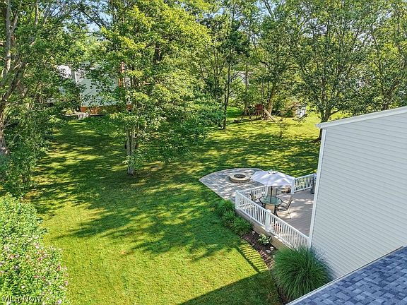 5th image of 33445 Coachman Ln