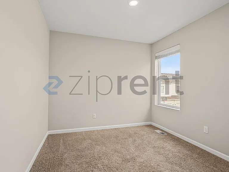 7105 NE 154th Ave — Photo 23