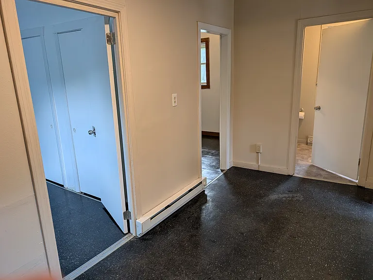 87 Kearney St #2 — Photo 9