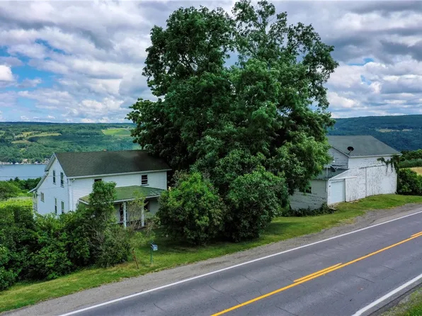 9008 County Route 76, Hammondsport, NY 14840