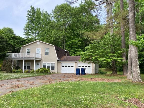 2nd image of 157 Leigh Ann Rd