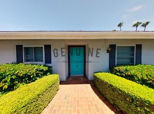 2424 University Dr, Newport Beach, CA 92660