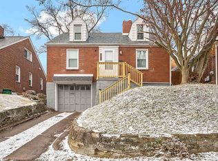 2129 Village Dr, Pittsburgh, PA