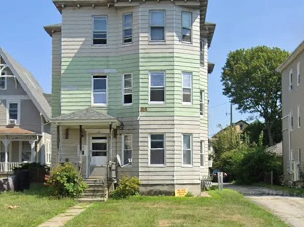 149 Vernon St APT 2, Worcester, MA 01610