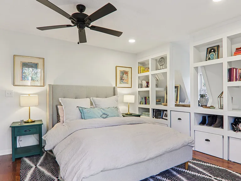 14 Lamplighter Ln — Photo 15