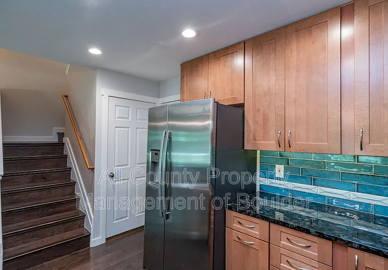 500 Lashley St #18 — Photo 14