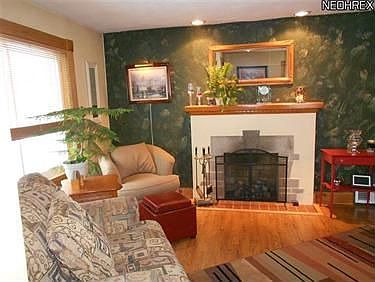5th image of 406 Haddam Dr