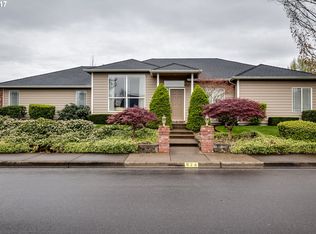 824 Corvette Ln, Eugene, OR 97404