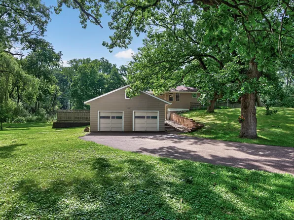 1800 Kolff St, Newport, MN 55055