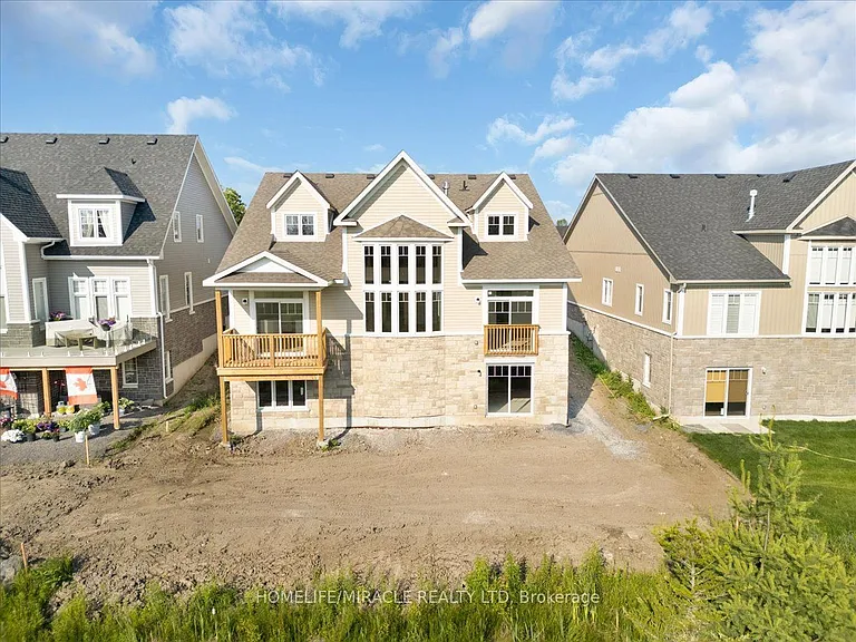 140 Country Club Dr — Photo 36