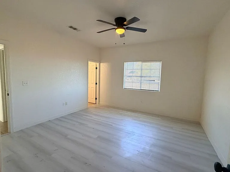 8160 Kalmia Ave — Photo 9