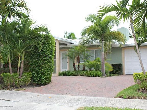 4th image of 228 Summa St