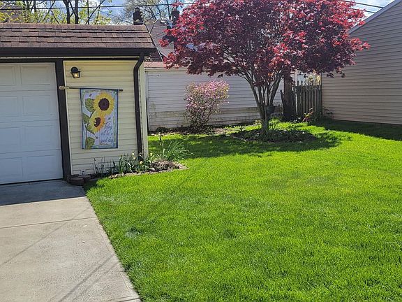 4th image of 10014 McCracken Blvd