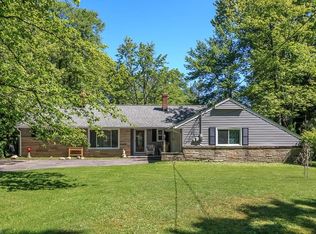 35405 Dixon Rd, Willoughby, OH 44094