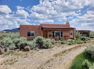 57 Camino De Los Arroyos, Taos, NM 87557