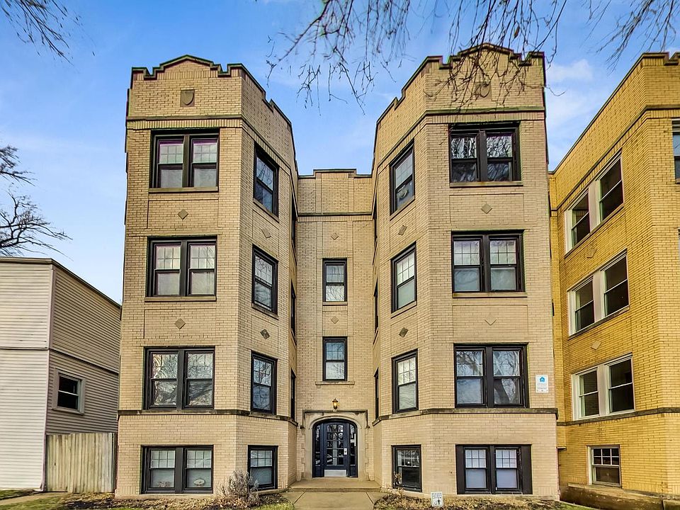1st image of 2218 W Granville Ave #G