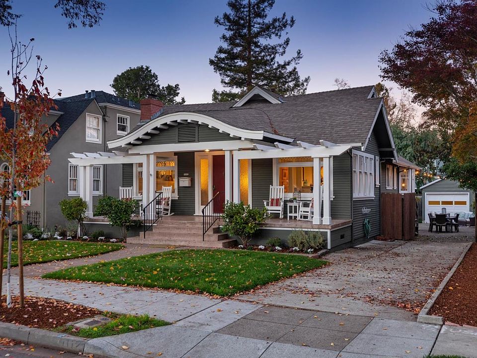 1st image of 1112 Cabrillo Ave