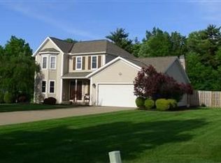 8919 Eaton Rd, Macedonia, OH 44056