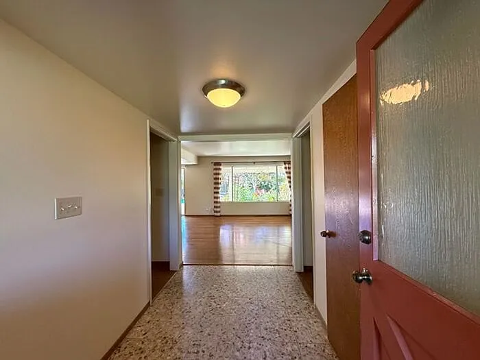 75 Stuart Ct — Photo 22