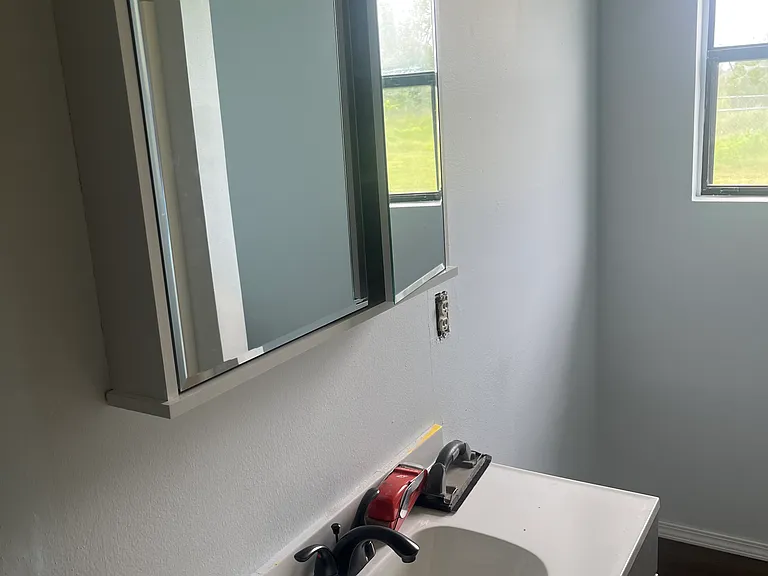 5501 Newman Rd — Photo 1