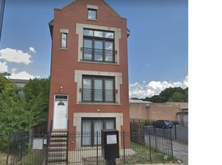 911 S Sacramento Blvd, Chicago, IL 60612