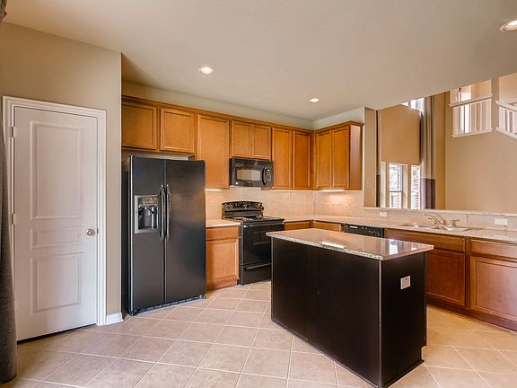 5th image of 13020 Cantarra Dr
