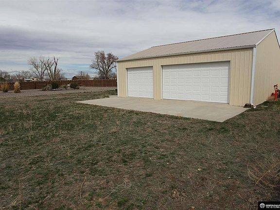 4th image of 1093 N Ponderosa Ln