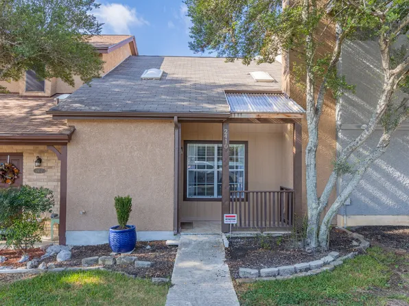 2410 Wild Turkey W, San Antonio, TX 78232
