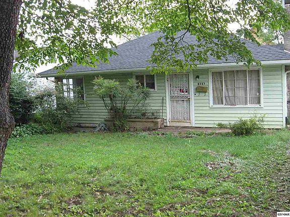 2nd image of 2737 Lay Ave