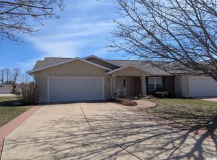 833 Sunset Dr, Kewanee, IL 61443