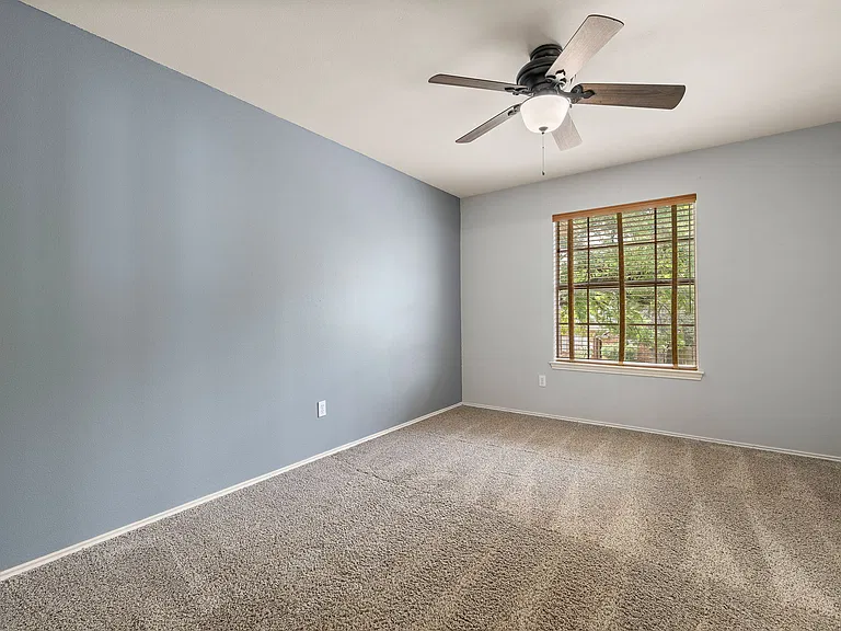 3955 Grayling Ln — Photo 23