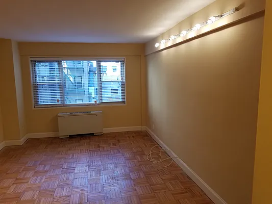 Rented by Keller Williams NYC | media 28