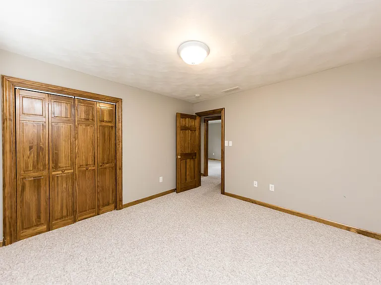 229 Topaz Ln — Photo 27