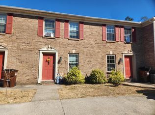 216 Shamrock Ln APT 5, Richmond, KY 40475