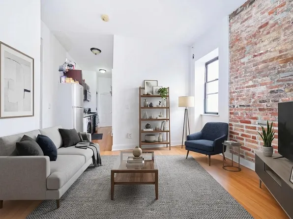 211 Avenue A image 1 of 8