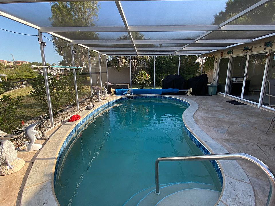 2nd image of 201 Villa Dr #201