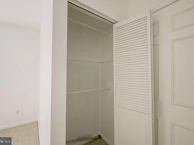 1403 E Abingdon Dr #2 — Photo 19