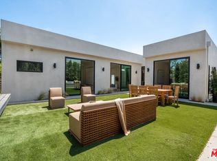 8404 Gonzaga Ave, Los Angeles, CA 90045
