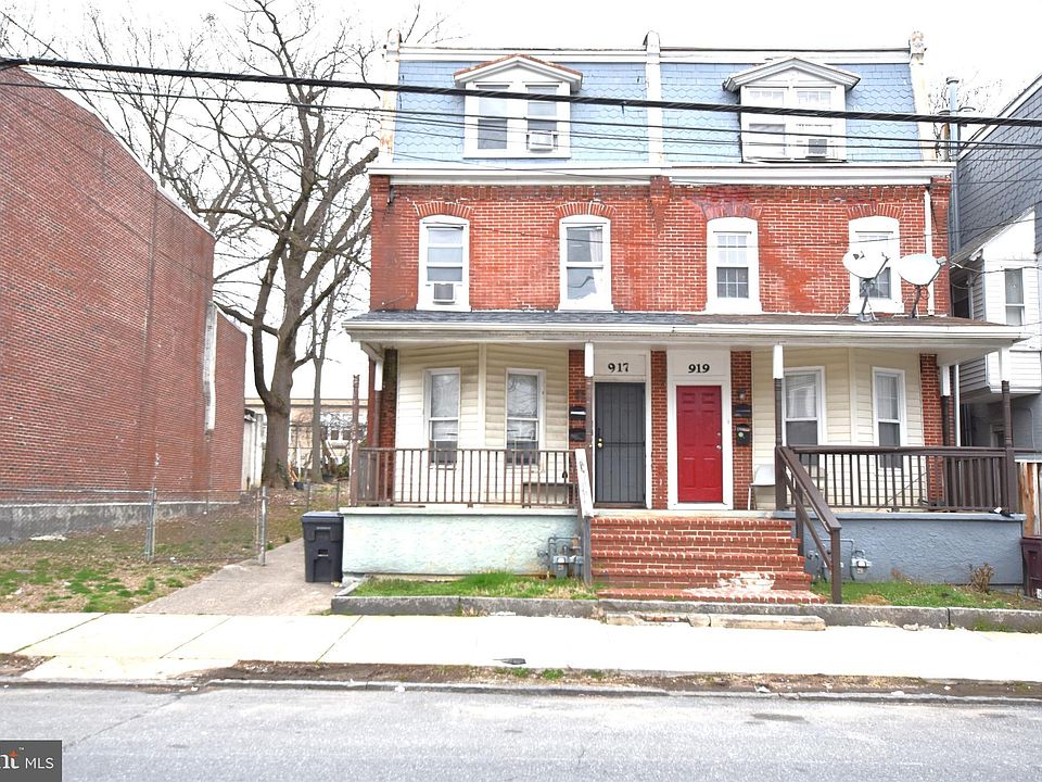 2nd image of 917 Vandever Ave