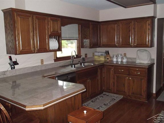 2nd image of 3888 Cottage Grove Ct