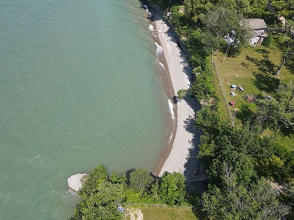 4th image of 9006 Shore Dr