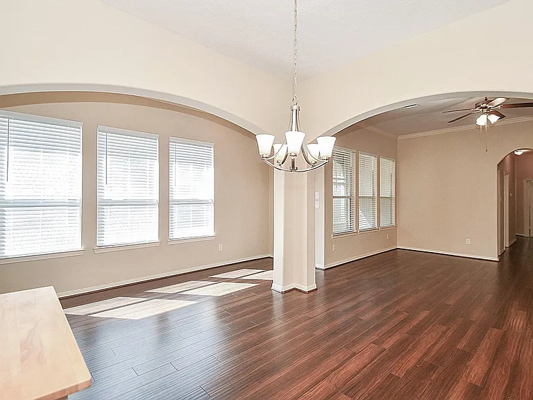 20916 Sunrise Pine View Ln — Photo 15