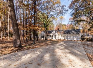 4716 Split Creek Ct, Chester, VA 23831