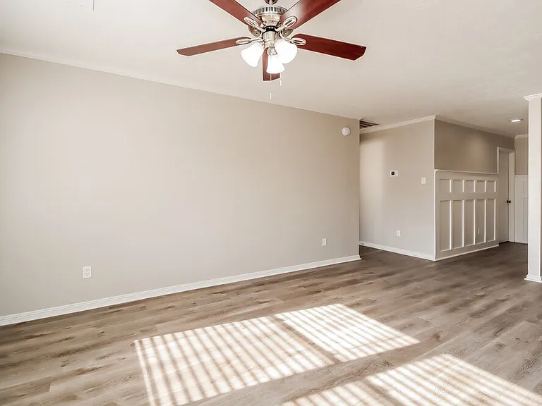 4919 Bayboro Park Dr — Photo 5